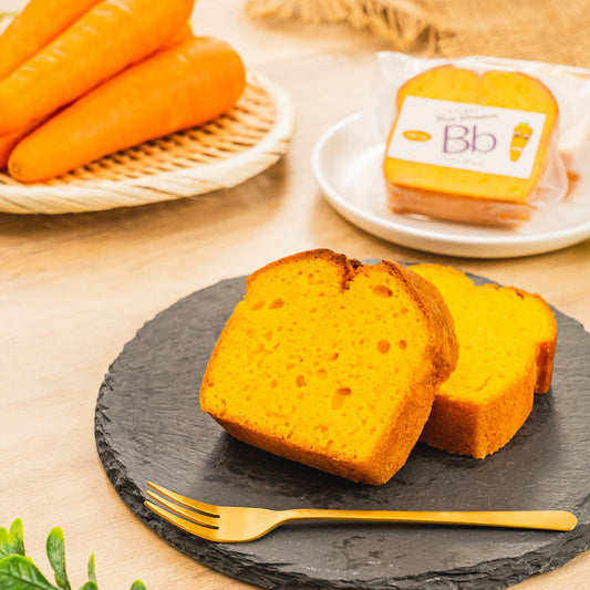 北海道産野菜のやさしいパウンドケーキ（にんじん）